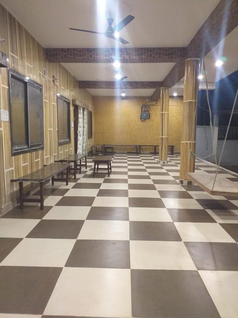 Radhe Krishna Villa Dhanwār Kültér fotó